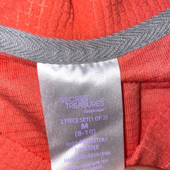 pajamas 2 piece set - Picture 3 of 3